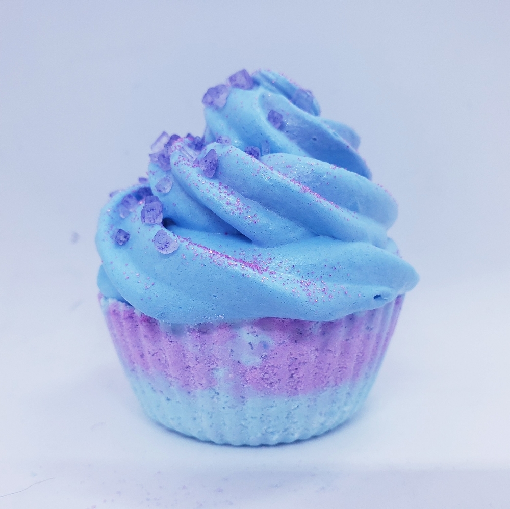 Blue Raspberry Bath Bomb with Body Wash Frosting